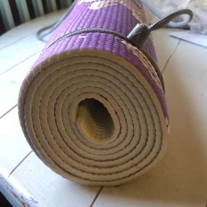 adrienne vittadini yoga mat